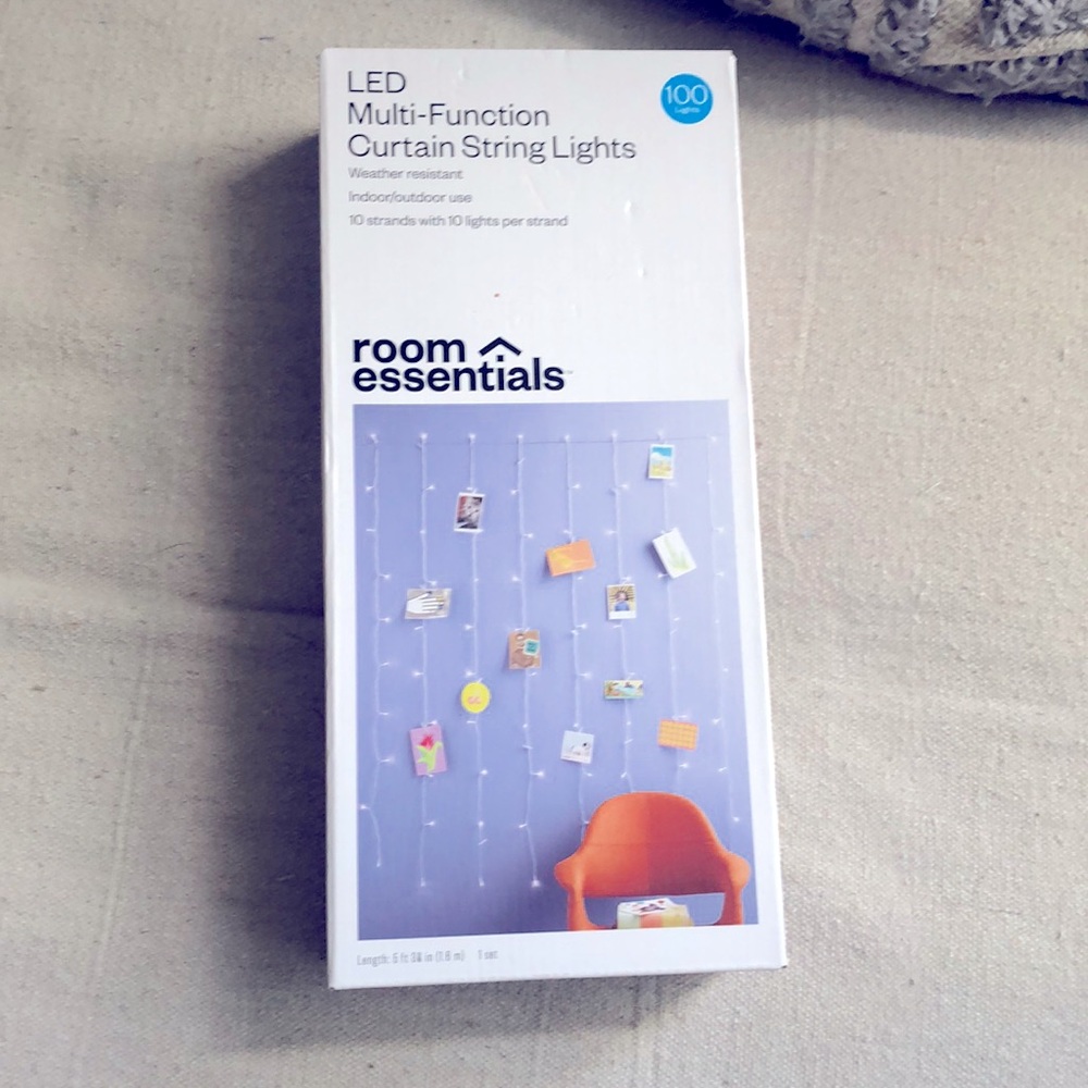 LED Multi-Function Curtain String Lights (Fairy Lights) with  25 clips